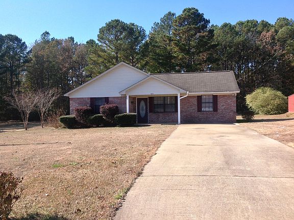 2nd image of 105 Rosewood Dr