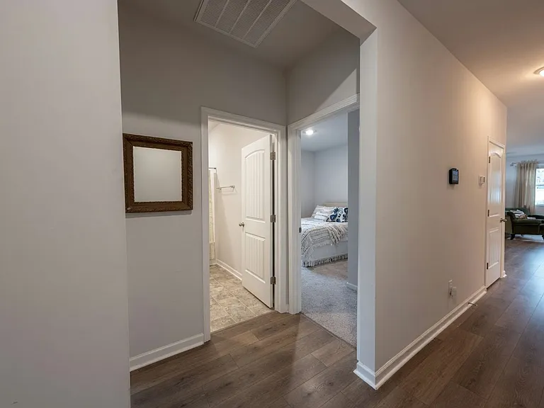 156 Olivia Cir — Photo 11