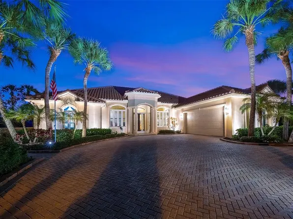 6 Saint Martin Cir, Englewood, FL 34223