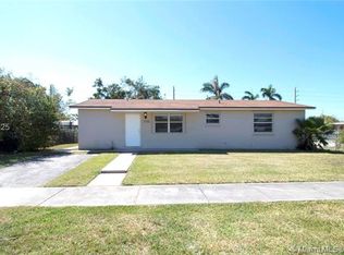 25300 SW 126th Ct, Homestead, FL 33032