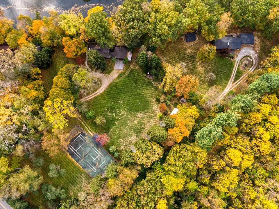 2nd image of 5285 Cherry Bottom Rd