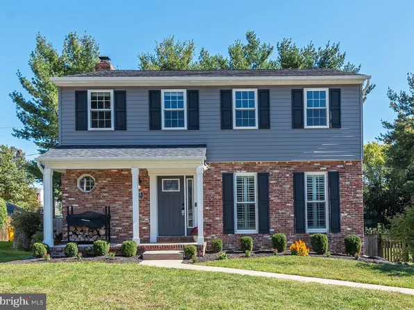 6425 Oak Park Ct, Linthicum, MD 21090