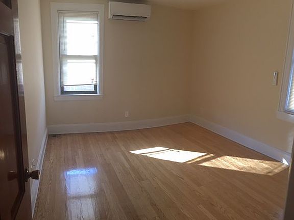 5th image of 7730 74th St #2R