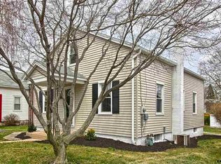 525 Valley Rd, York, PA 17404