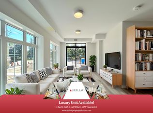 153 Wilson St W #203, Hamilton, ON