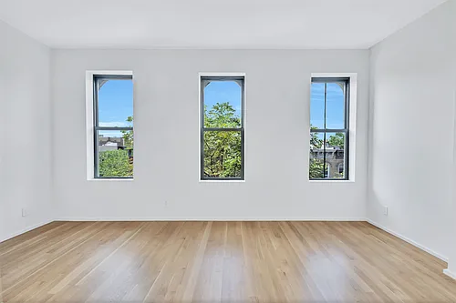 562 Morgan Ave #2 Photo 1