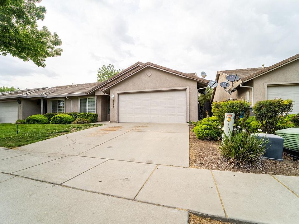 1st image of 1051 Arbor Dr