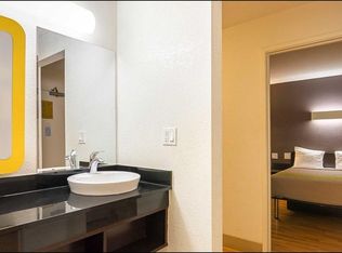 1370 Monument Blvd #4, Concord, CA 94520