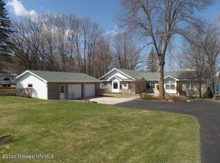 43927 E Paul Lake Dr, Perham, MN 56573
