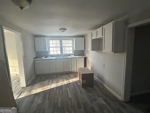 3853 Grand Ave — Photo 3