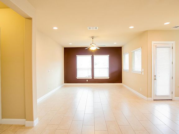 5th image of 1400 Little Elm Trl Unit 1067
