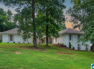 3576 Springhill Rd, Mountain Brook, AL 35223