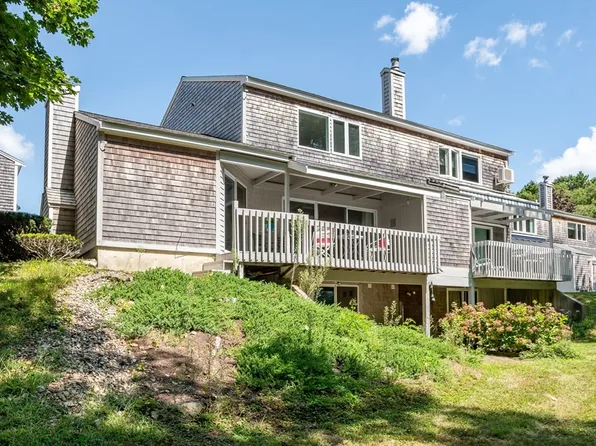 8 Barberry Mew Unit 8, Sandwich, MA 02563