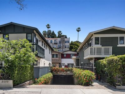 2020 N Holly Dr #15, Los Angeles, CA, 90068