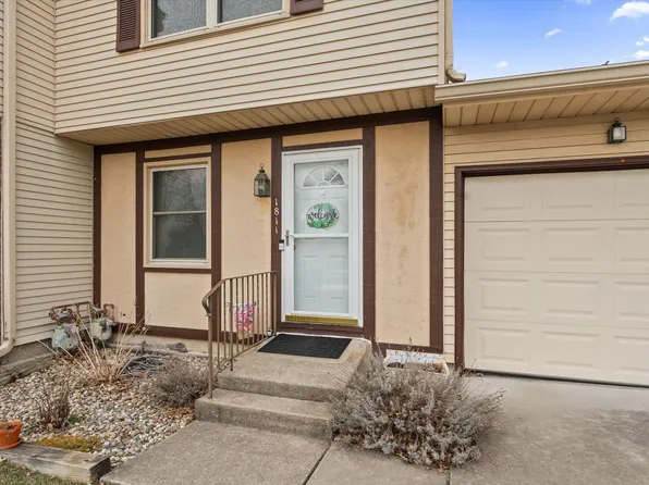 1811 Somersworth Dr, South Bend, IN 46614