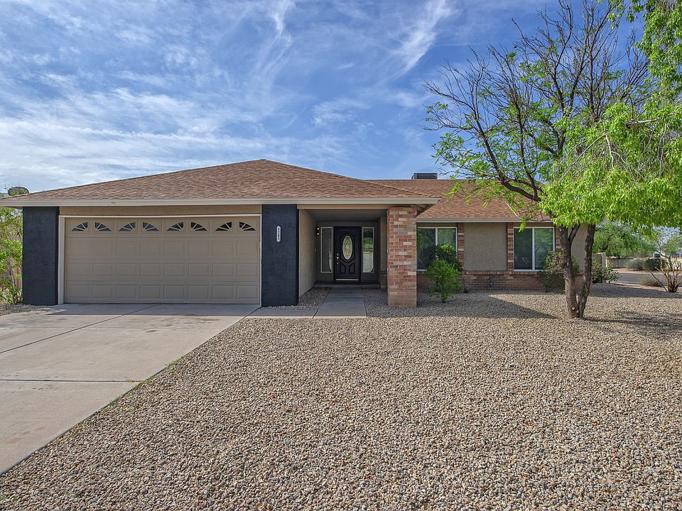 1st image of 8243 W Corrine Dr