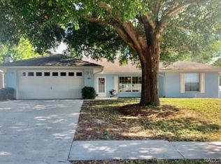 1025 S Brookfield Dr, Lecanto, FL 34461