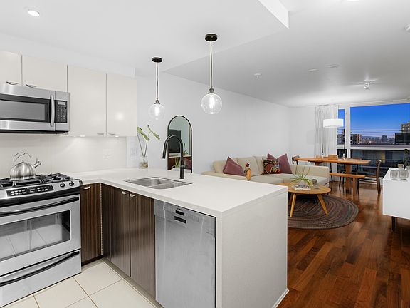 4th image of 160 3rd St W #603