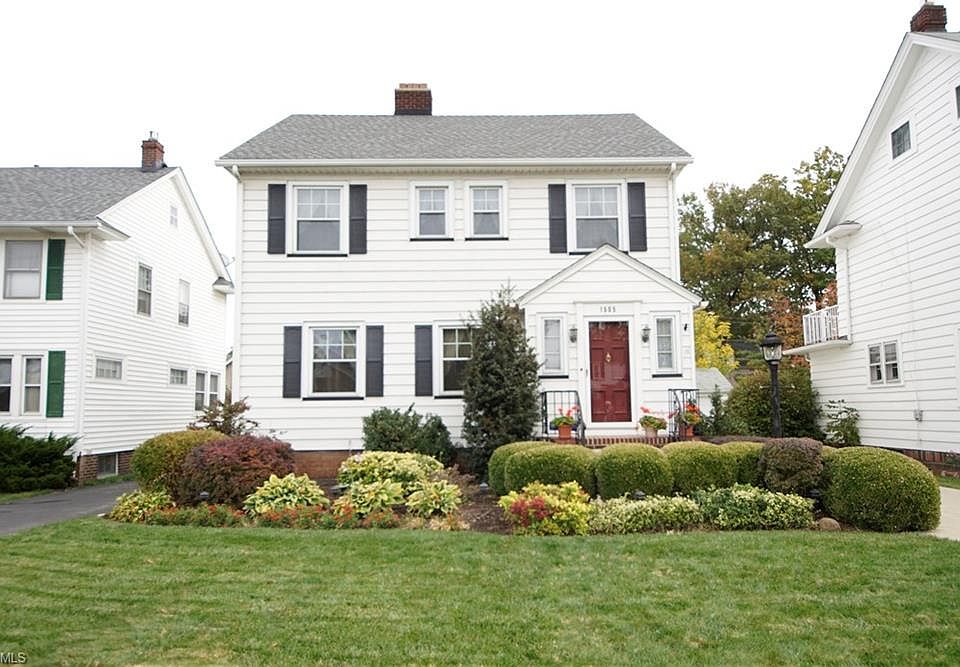 1st image of 1505 Saint Charles Ave