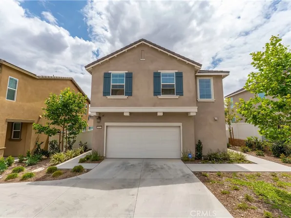 2522 Gunner Ridge Way, Rialto, CA 92377