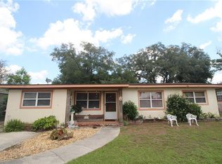 1542 Crystal Lake Dr, Lakeland, FL 33801