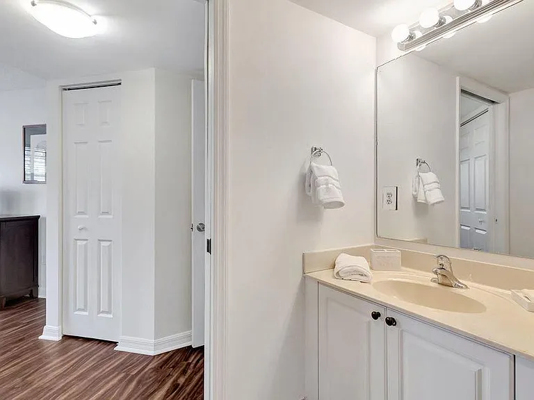 1400 Crestwood Ct S #1407 — Photo 15