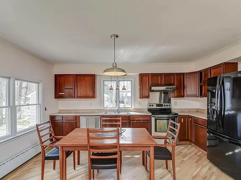 245 Perrineville Rd — Photo 5
