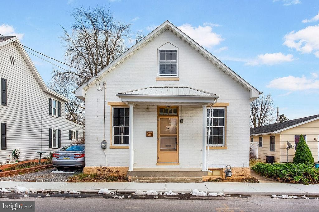 109 N Allison St, Greencastle, PA 17225 | Zillow