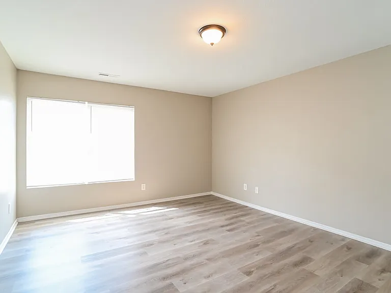 8210 Ainsworth St — Photo 10