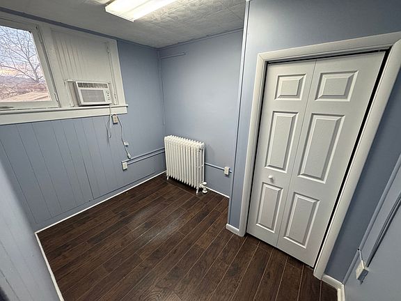 3rd image of 830 6th Ave #1