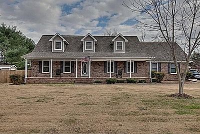 1st image of 2516 Regency Park Dr