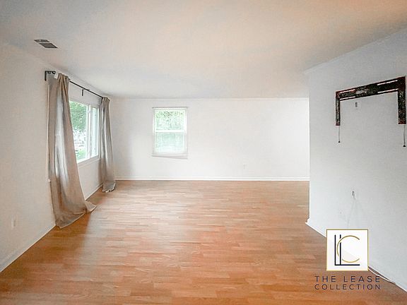 3rd image of 7765 Greymont St #1