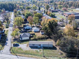 103 Lindberg St, Paducah, KY 42003