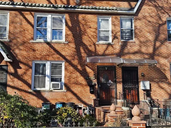 35-18 Crescent Street, Long Island City, NY 11106