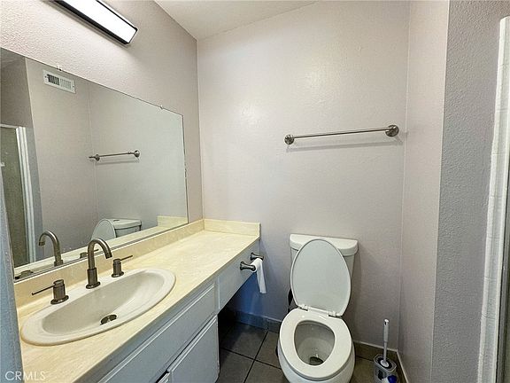 3rd image of 25180 5th St #25180