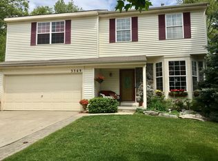 3369 Hilltop Dr, Holly, MI 48442