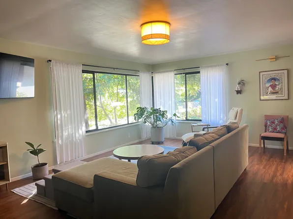 110 Highland Dr, San Luis Obispo, CA 93405