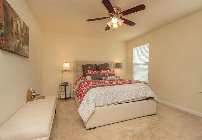 627 Edison Dr — Photo 9