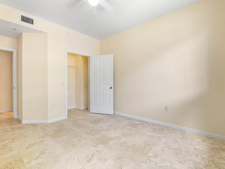 9901 Baywinds Dr #3105 — Photo 10