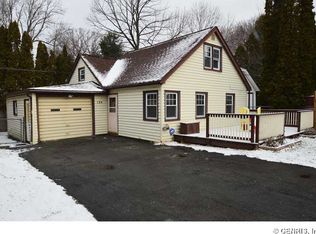 124 Heberle Rd, Rochester, NY 14609