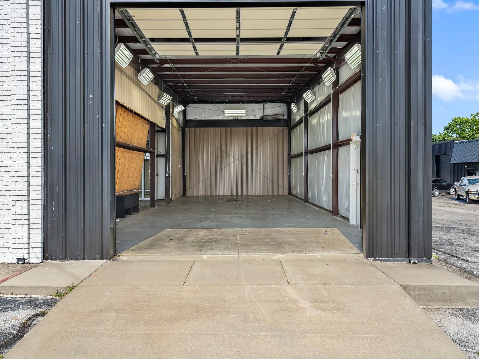 1753 South West Bypass - C — Photo 4