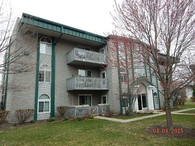 1st image of 2899 Heritage Dr APT 3D