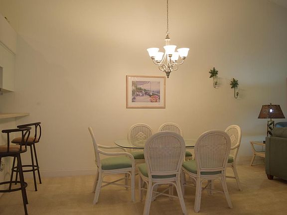 4th image of 1614 Areca Palm Dr