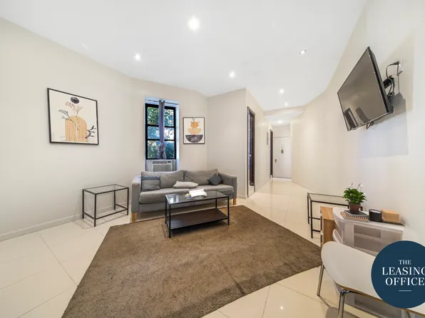 940 Columbus Avenue image 1 of 8