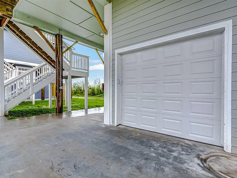 1040 Johnson Rd — Photo 5