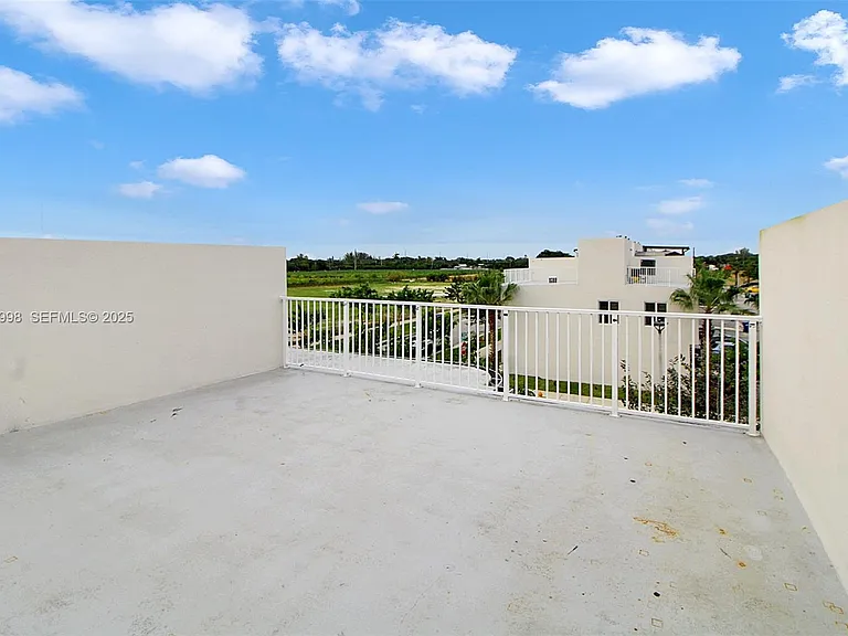 14462 SW 259th St — Photo 12