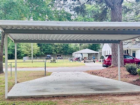 4th image of 356 Seminole Dr