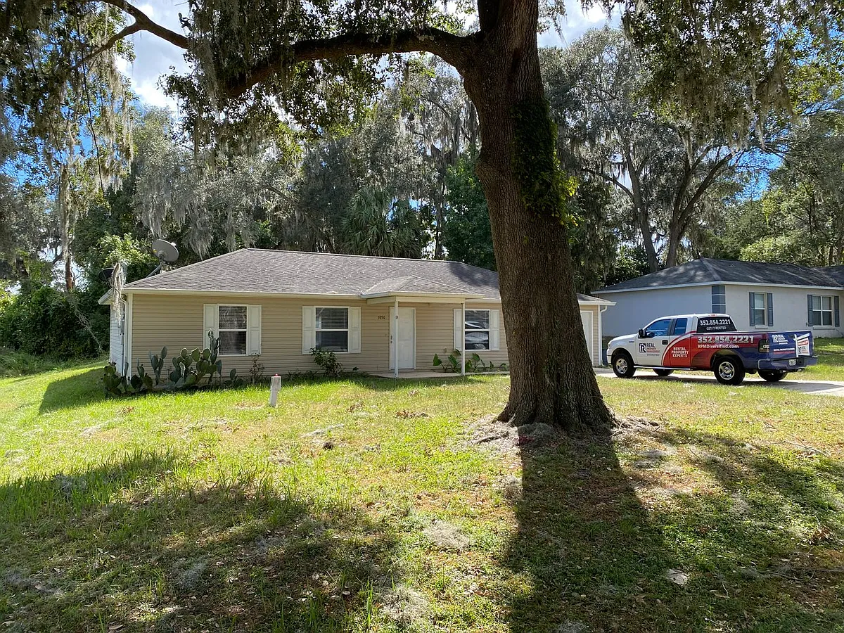 Building Photo - 5890 SE 119th Pl