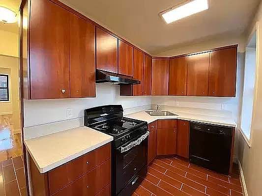 3rd image of 34-25 75th St #6F