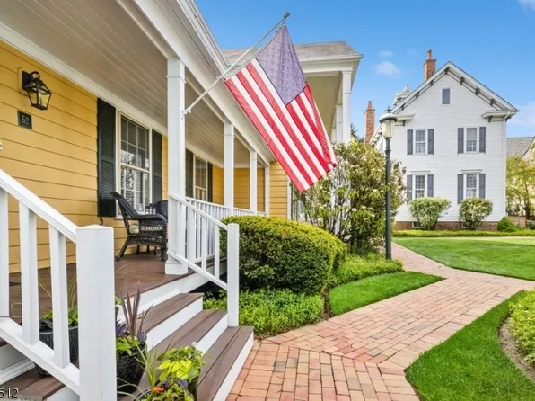 52 Murray Hill Sq, New Providence Boro, NJ 07974